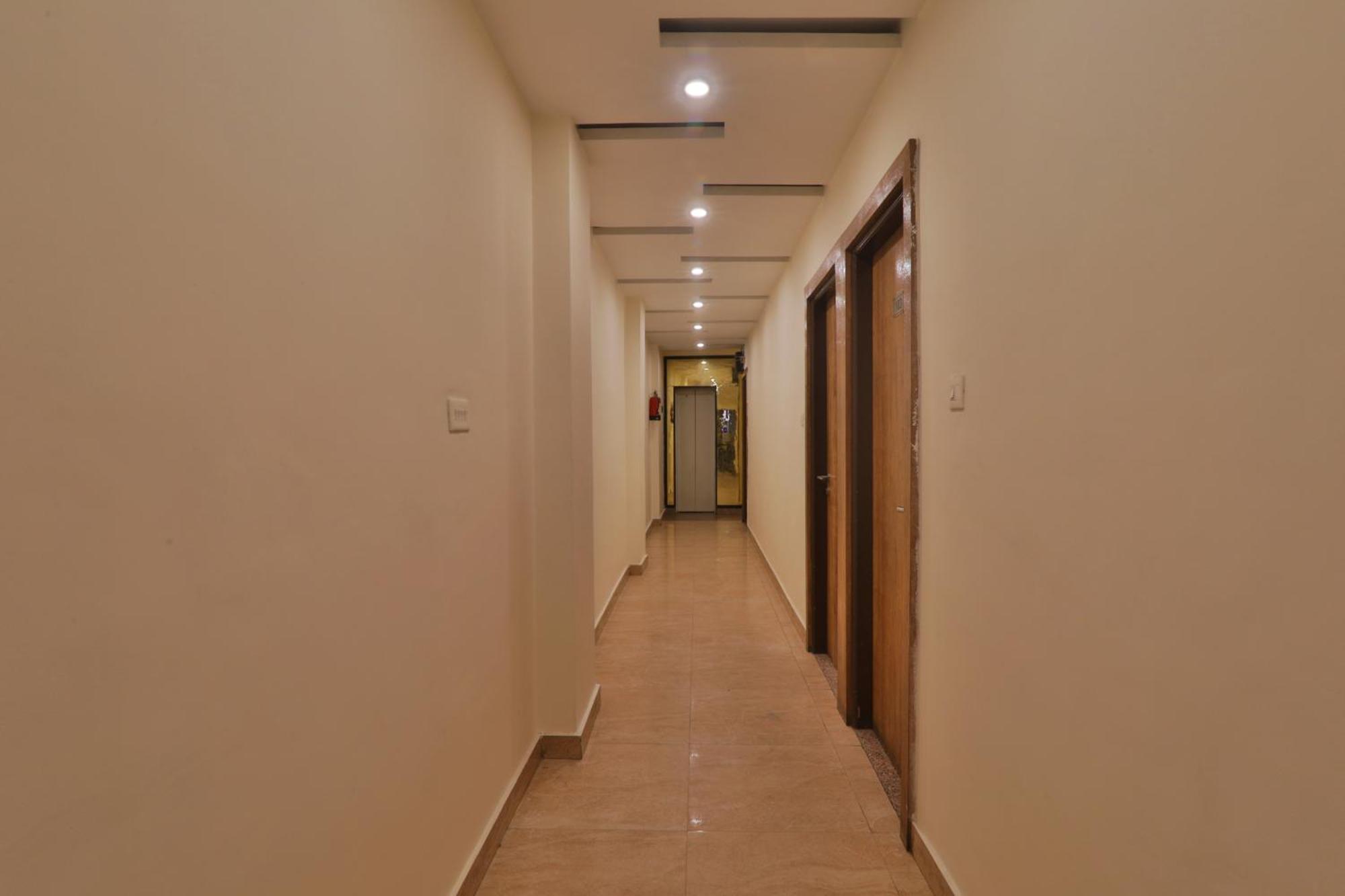 Hotel Janki Inn Sigra 2 Km From Kashi Vishwanath Dham Варанаси Экстерьер фото